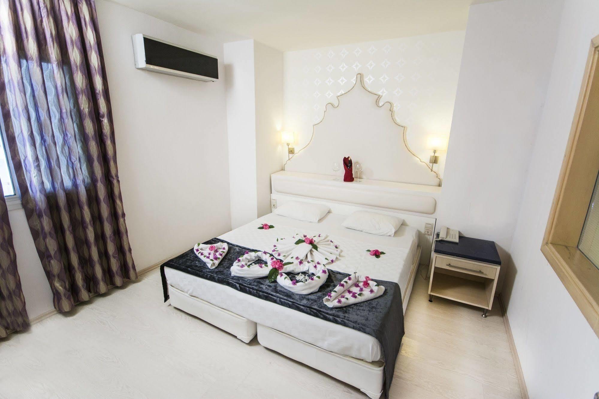 Mersoy Bellavista Suites (Adults Only) İçmeler Exterior foto